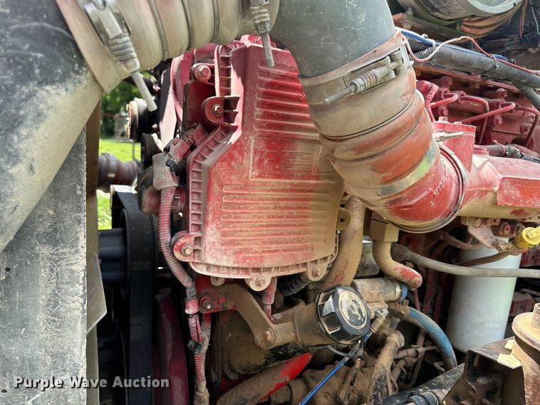 image for item OF9755 2003 Kenworth T800 semi truck