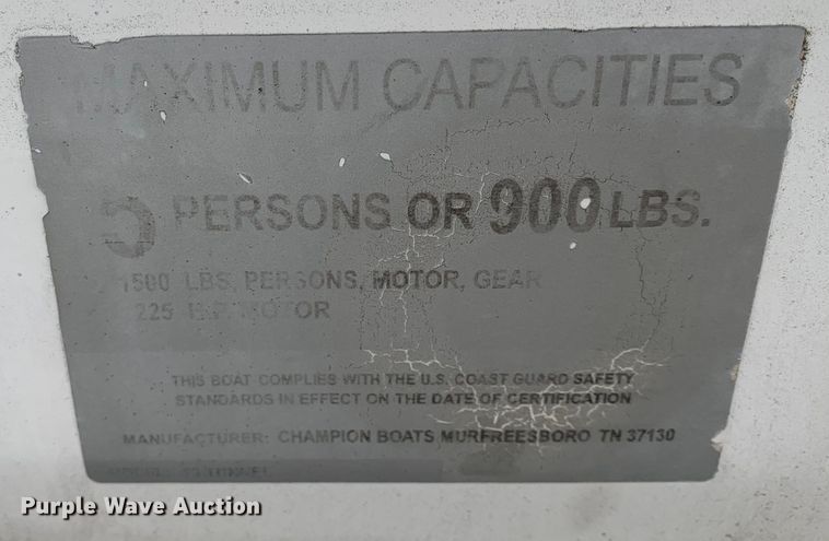 image for item DM7817 2003 Champion 22 Tunnel Champ boat