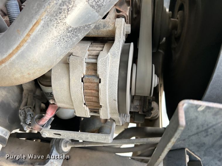 image for item DO1158 1999 Freightliner  MT45 delivery truck