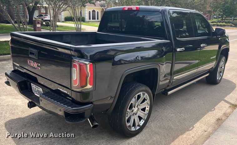 image for item DO2467 2018 GMC Sierra 1500 Denali Crew Cab pickup truck