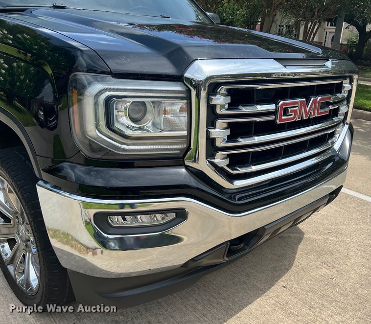 image for item DO2467 2018 GMC Sierra 1500 Denali Crew Cab pickup truck