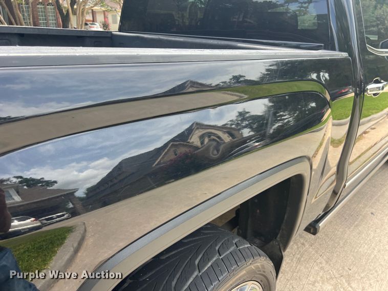 image for item DO2467 2018 GMC Sierra 1500 Denali Crew Cab pickup truck