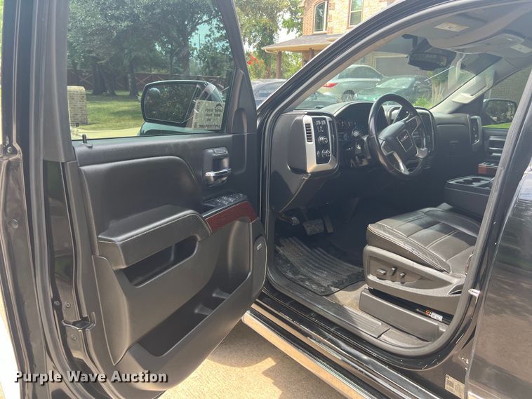 image for item DO2467 2018 GMC Sierra 1500 Denali Crew Cab pickup truck