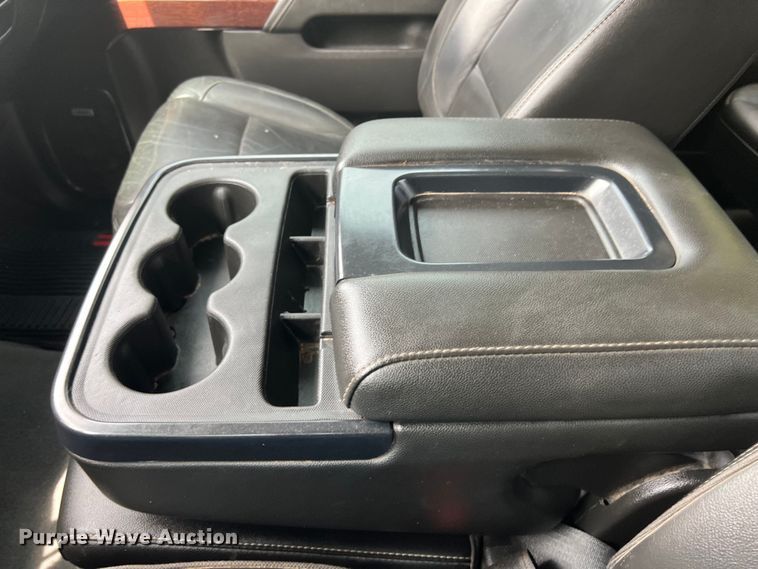 image for item DO2467 2018 GMC Sierra 1500 Denali Crew Cab pickup truck