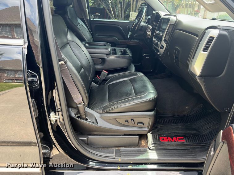 image for item DO2467 2018 GMC Sierra 1500 Denali Crew Cab pickup truck