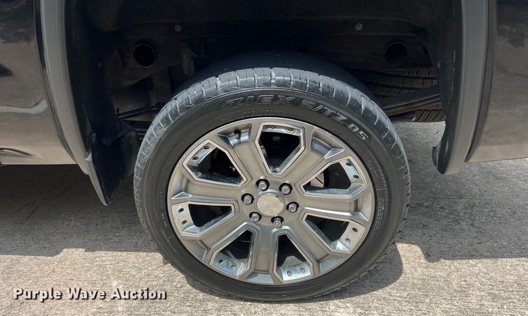 image for item DO2467 2018 GMC Sierra 1500 Denali Crew Cab pickup truck