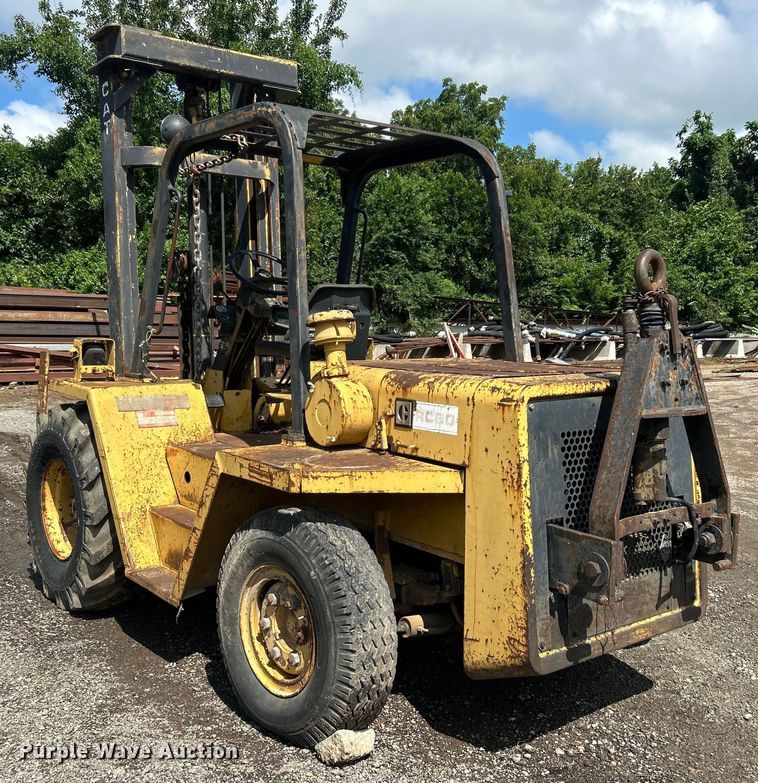 image for item DO6574 Caterpillar  RC60 forklift