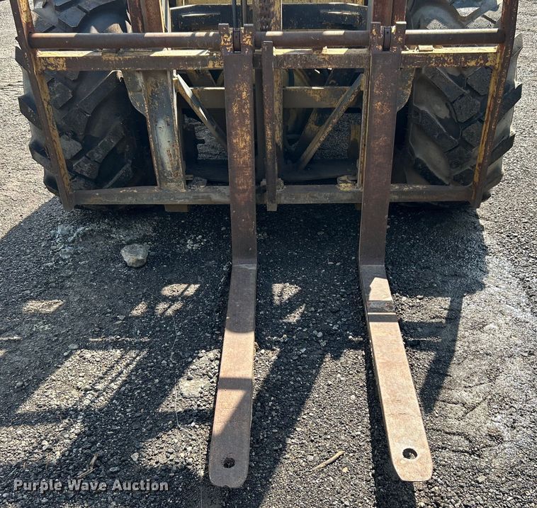 image for item DO6574 Caterpillar  RC60 forklift