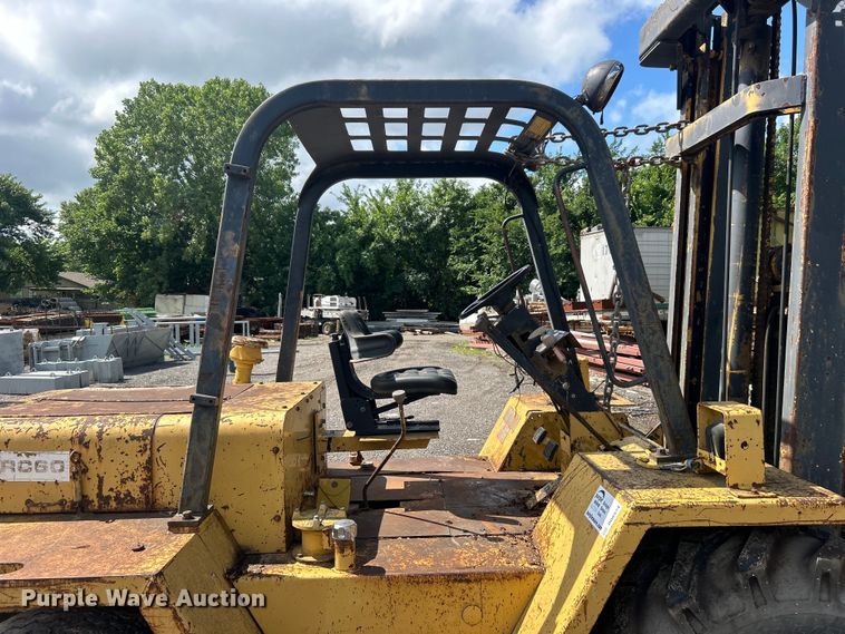 image for item DO6574 Caterpillar  RC60 forklift