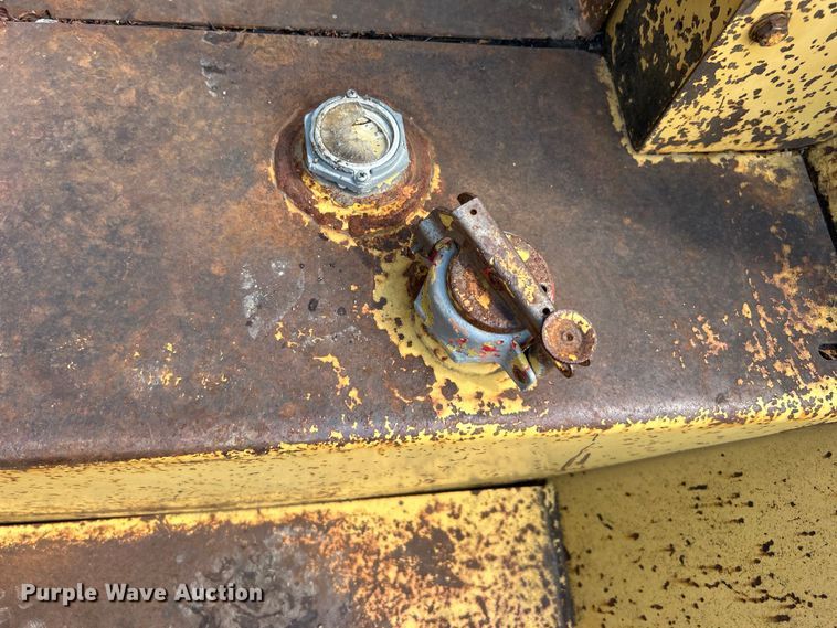 image for item DO6574 Caterpillar  RC60 forklift