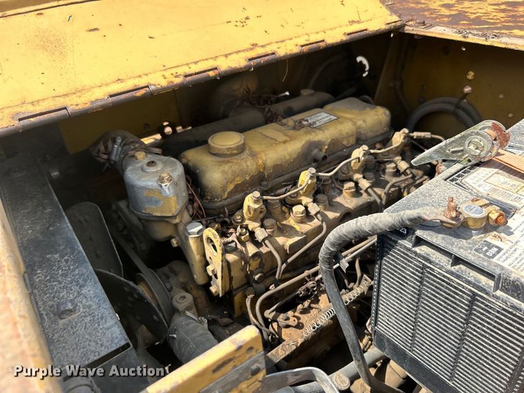 image for item DO6574 Caterpillar  RC60 forklift