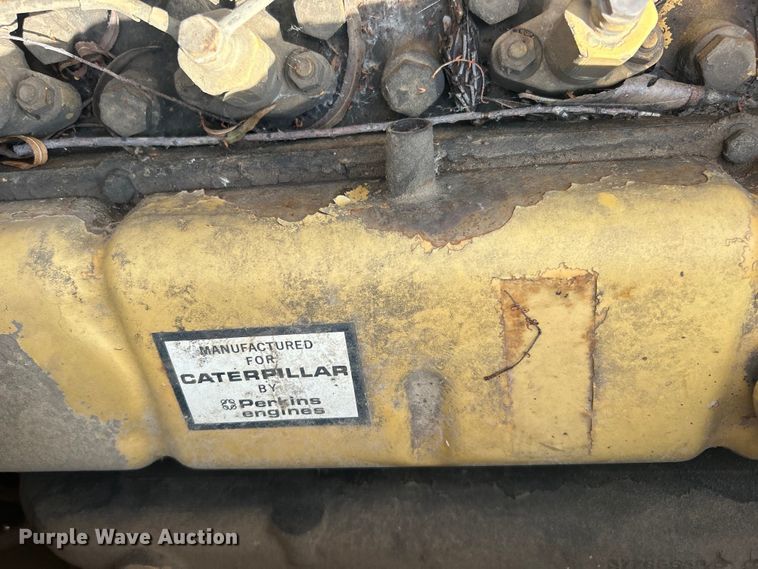 image for item DO6574 Caterpillar  RC60 forklift