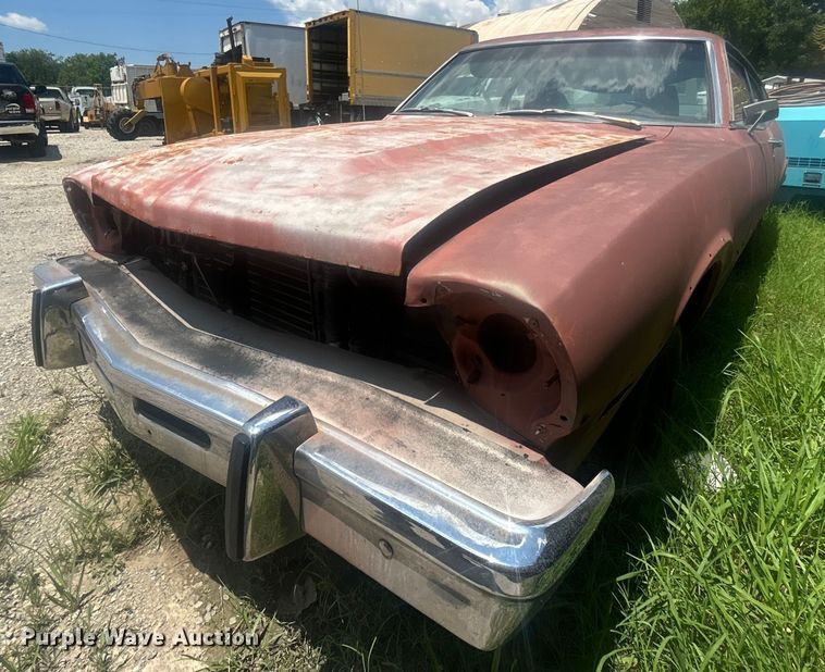 image for item DO6584 1976 Ford Maverick  