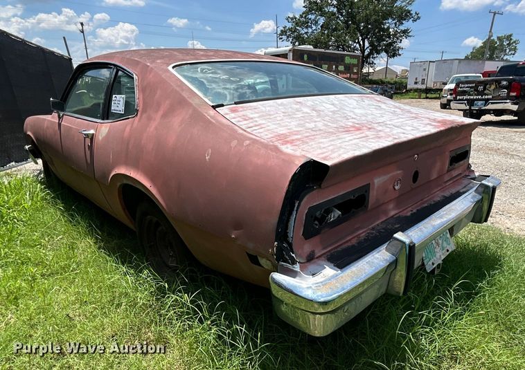 image for item DO6584 1976 Ford Maverick  
