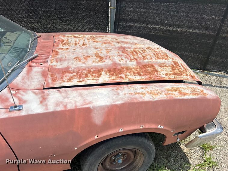 image for item DO6584 1976 Ford Maverick  