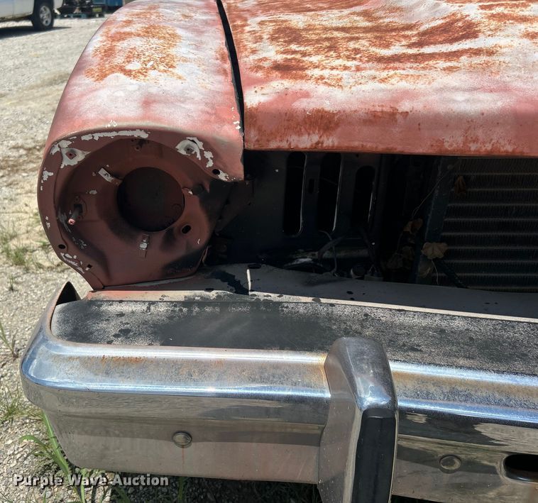 image for item DO6584 1976 Ford Maverick  