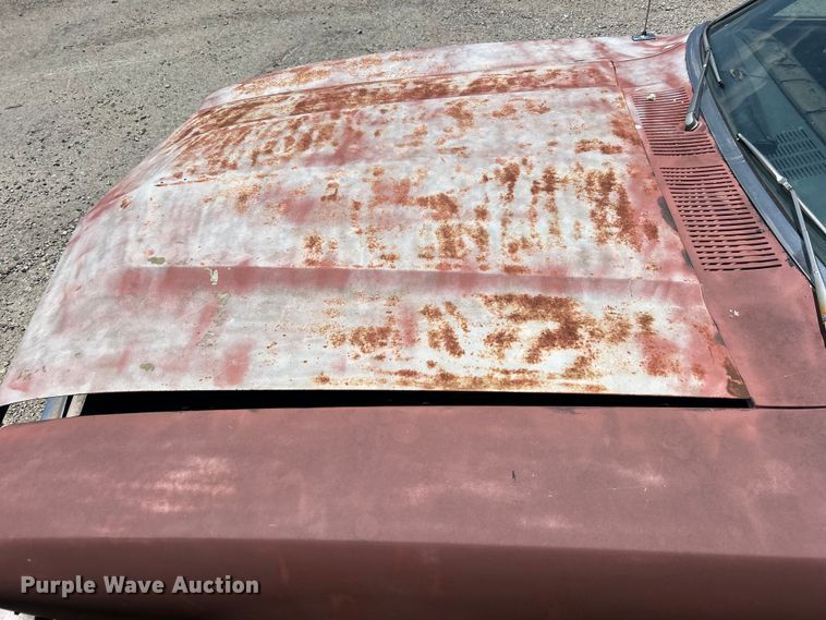 image for item DO6584 1976 Ford Maverick  