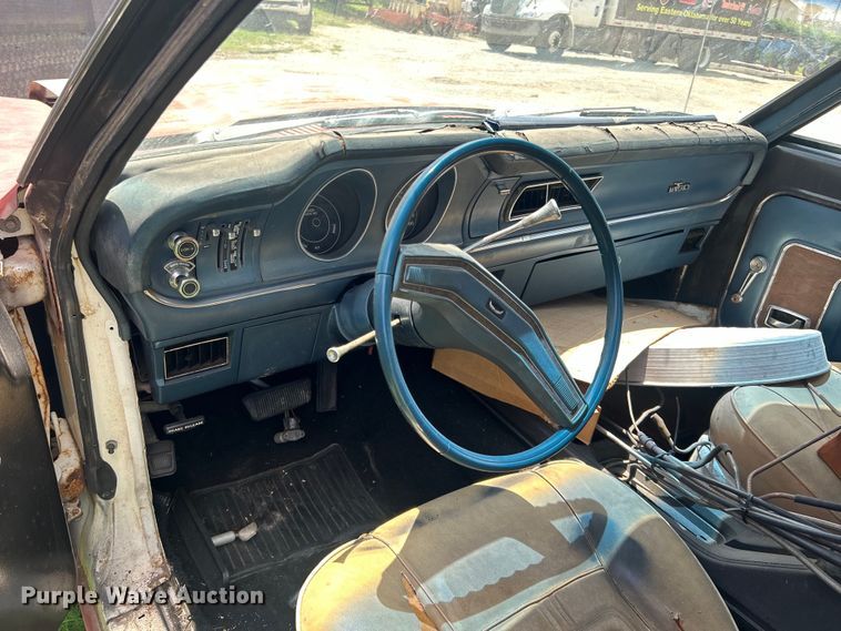 image for item DO6584 1976 Ford Maverick  