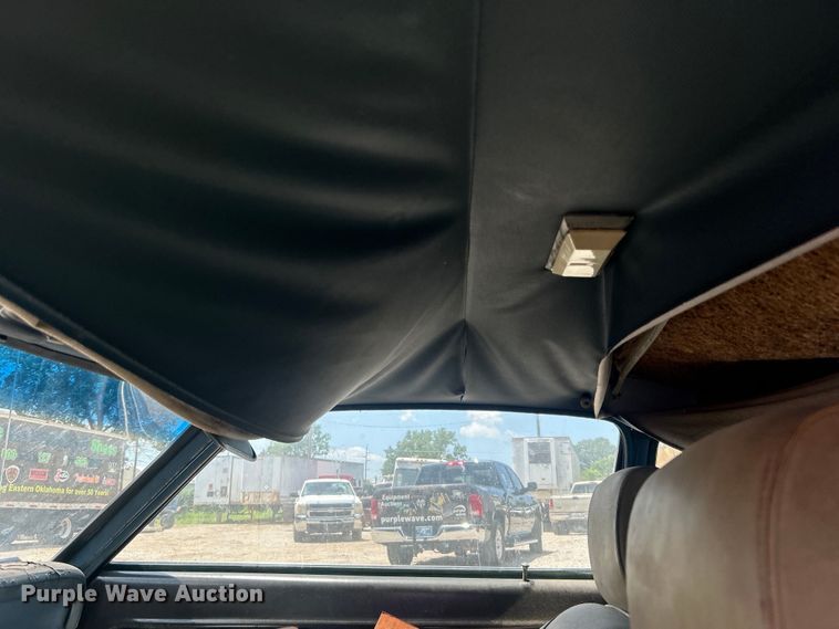 image for item DO6584 1976 Ford Maverick  