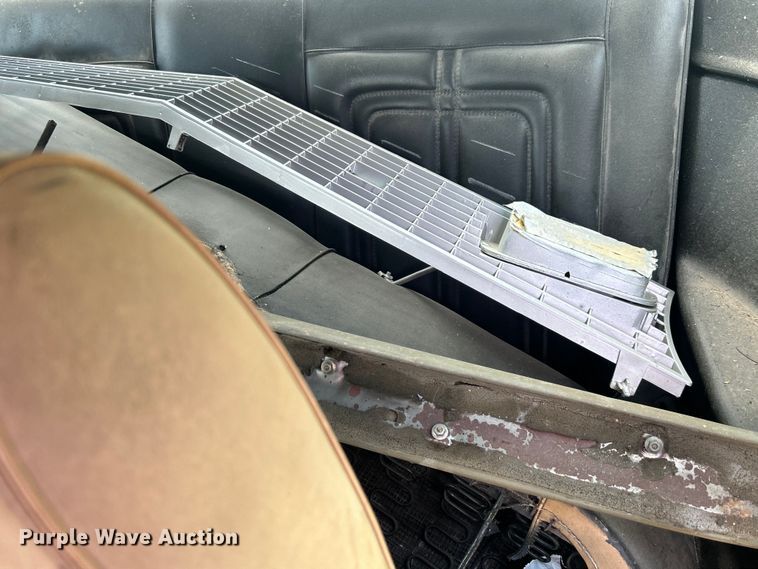 image for item DO6584 1976 Ford Maverick  