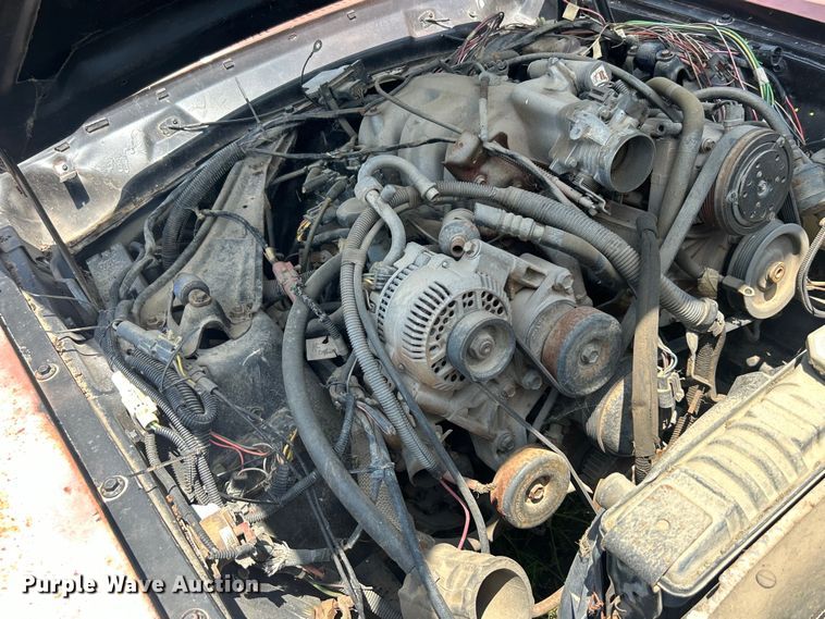 image for item DO6584 1976 Ford Maverick  