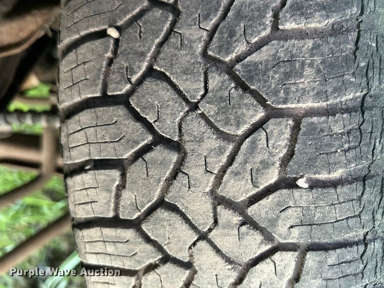 image for item DO6584 1976 Ford Maverick  