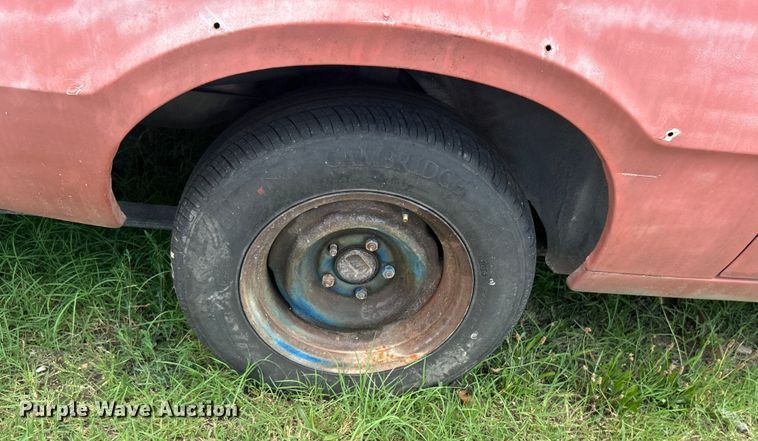 image for item DO6584 1976 Ford Maverick  