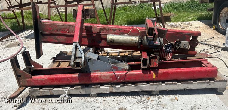 image for item DO6587 Western Mfg. automotive lift