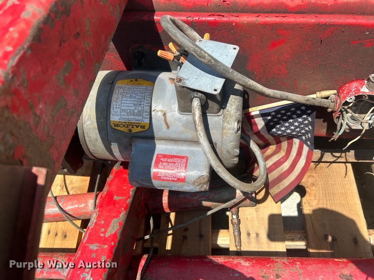 image for item DO6587 Western Mfg. automotive lift