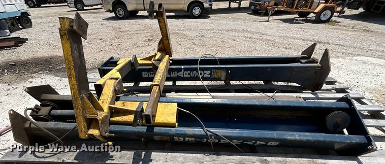 image for item DO6588 Ben Pearson automotive lift