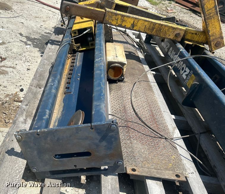 image for item DO6588 Ben Pearson automotive lift