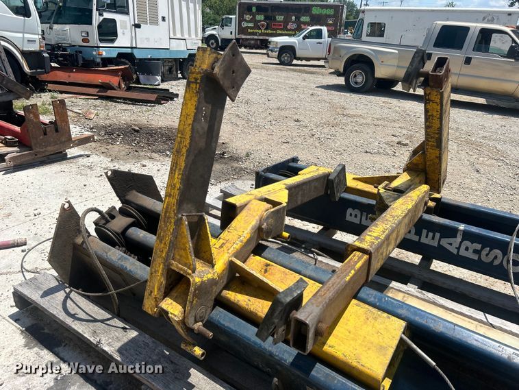 image for item DO6588 Ben Pearson automotive lift