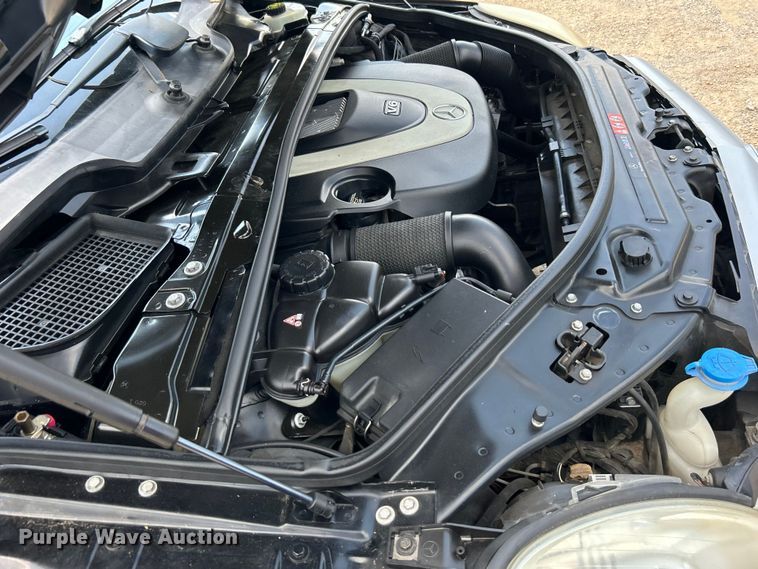 image for item DO6594 2008 Mercedes Benz  R350 