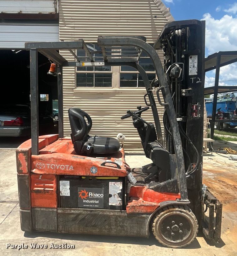 image for item DO6595 Toyota 7FBEU20 forklift