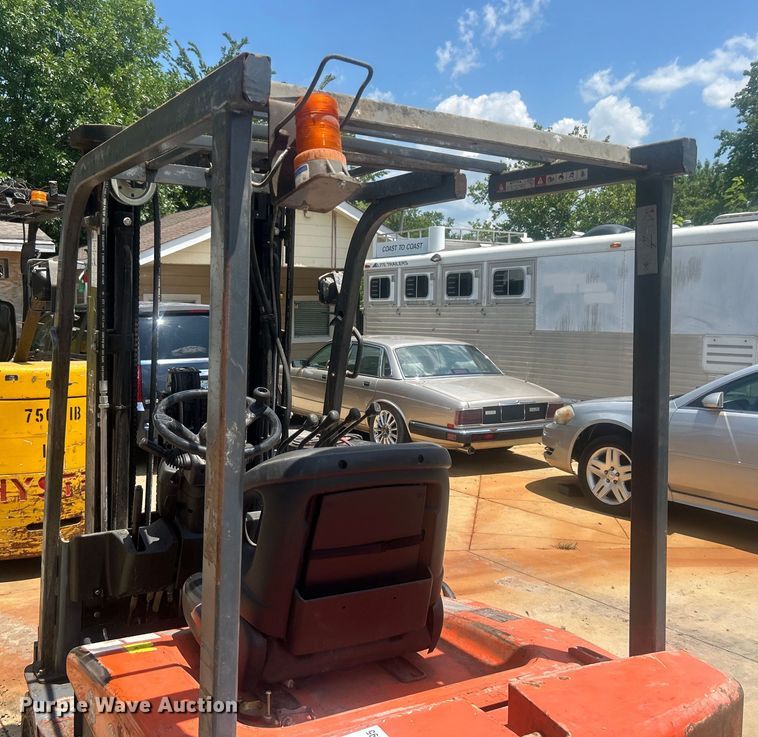 image for item DO6595 Toyota 7FBEU20 forklift