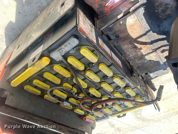 image for item DO6595 Toyota 7FBEU20 forklift