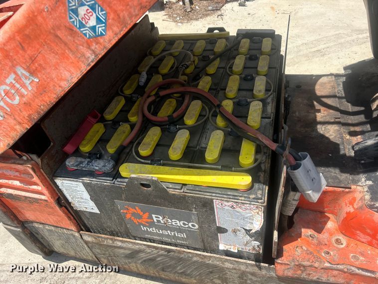 image for item DO6595 Toyota 7FBEU20 forklift