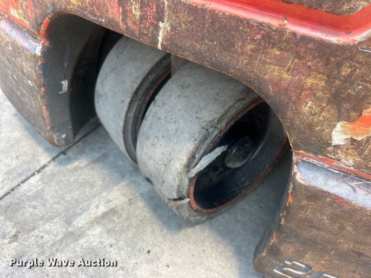 image for item DO6595 Toyota 7FBEU20 forklift