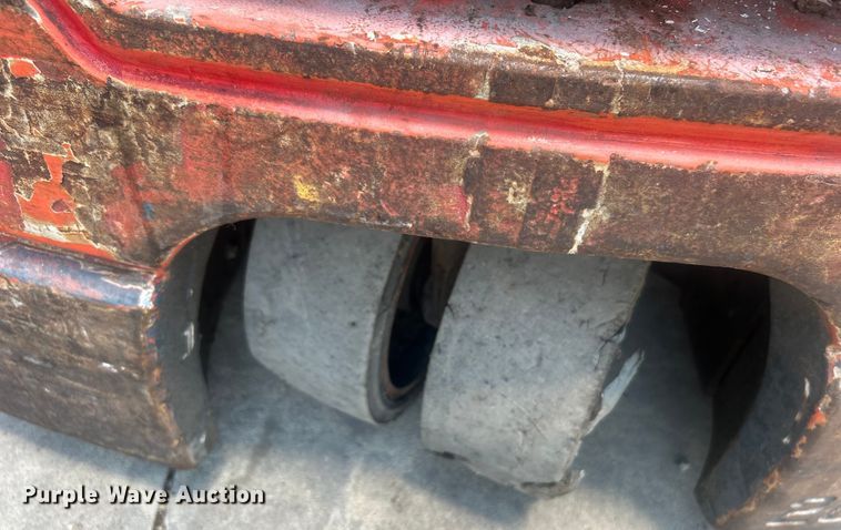 image for item DO6595 Toyota 7FBEU20 forklift