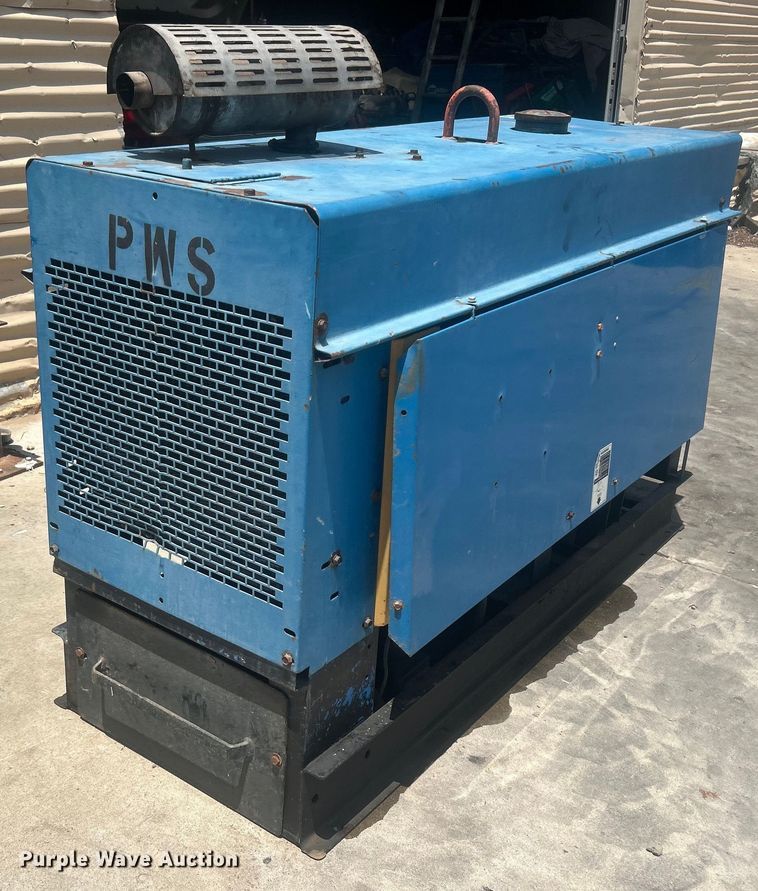 image for item DO6597 Miller Big 40 Diesel welder/generator