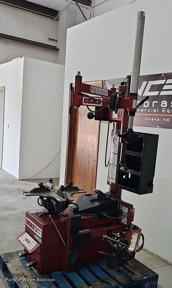 image for item DP0940 Coats 70X-AH-3 rim clamp tire machine