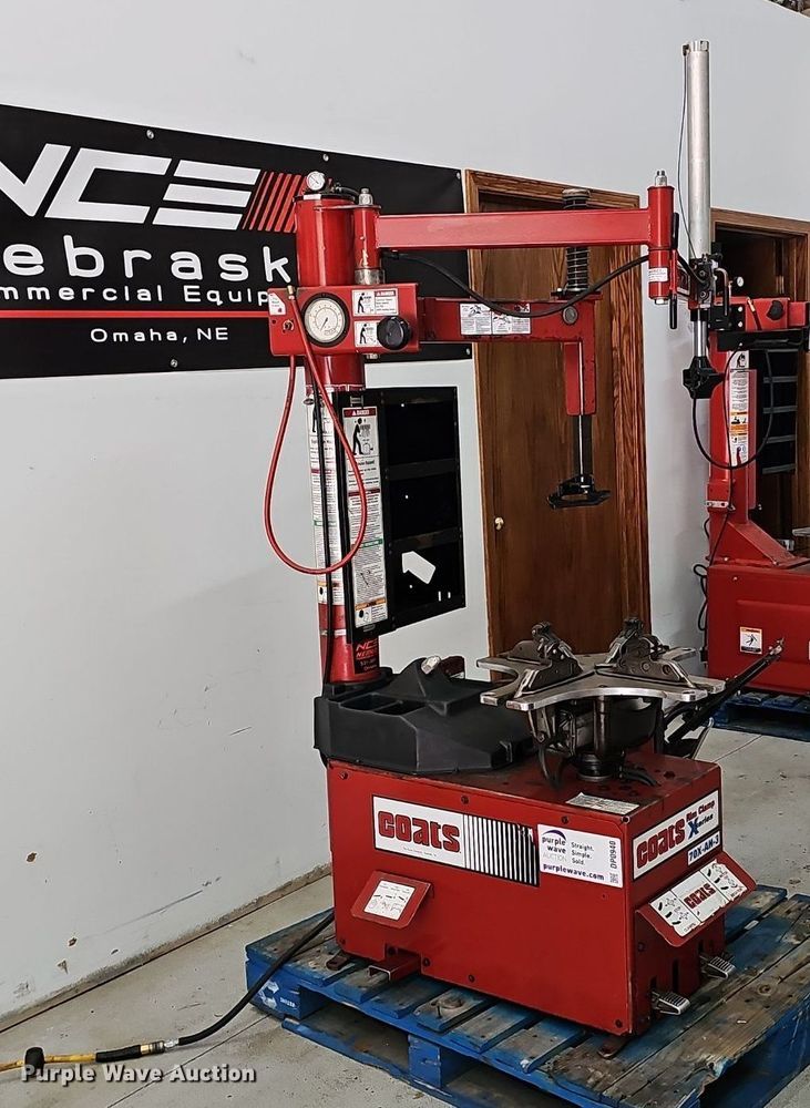 image for item DP0940 Coats 70X-AH-3 rim clamp tire machine