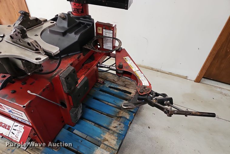 image for item DP0940 Coats 70X-AH-3 rim clamp tire machine