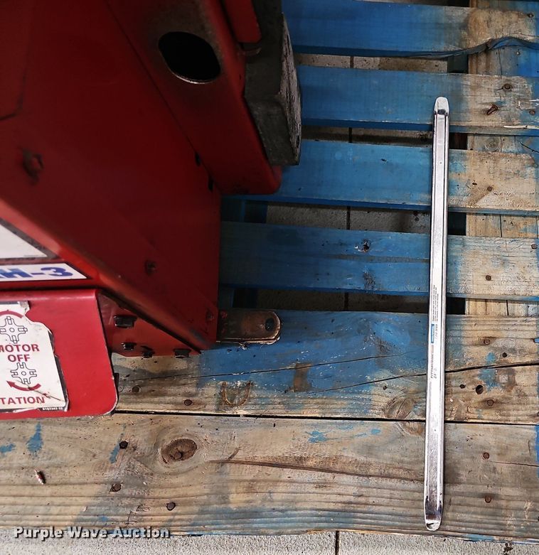 image for item DP0940 Coats 70X-AH-3 rim clamp tire machine