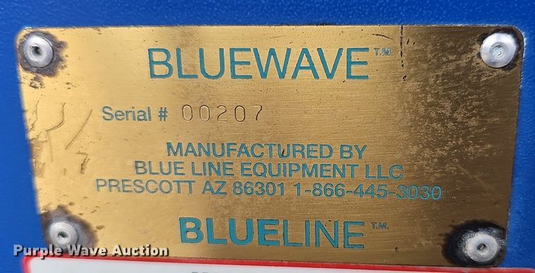 image for item DP1013 2000 Isuzu NPR carpet cleaner truck