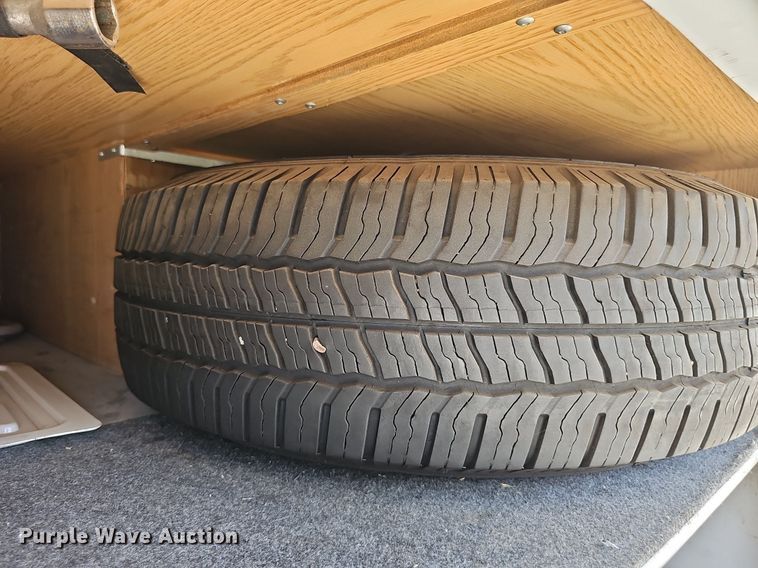 image for item DP1014 2000 Chevrolet Express 3500 Roadtrek 200 RV