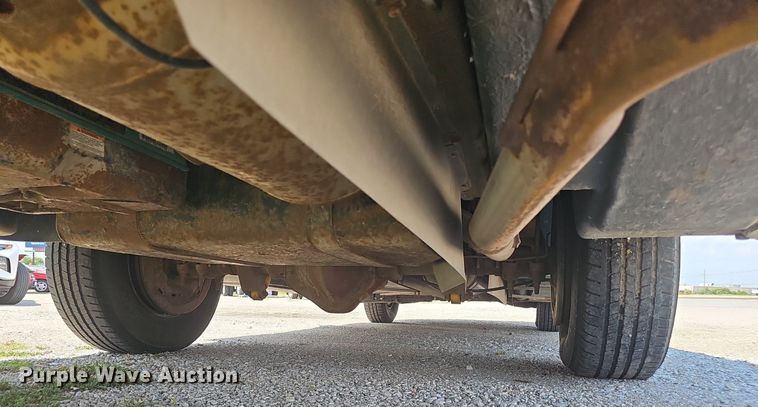 image for item DP1014 2000 Chevrolet Express 3500 Roadtrek 200 RV