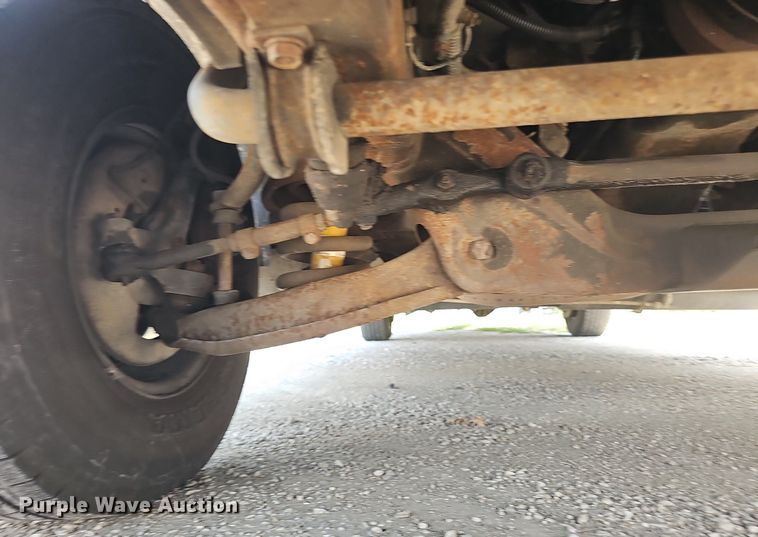 image for item DP1014 2000 Chevrolet Express 3500 Roadtrek 200 RV