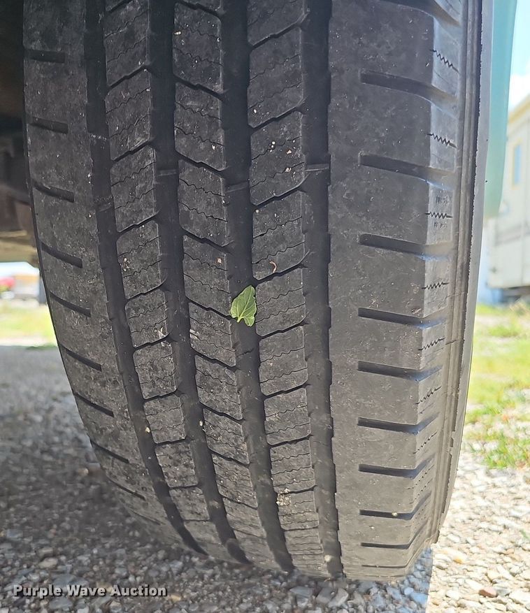 image for item DP1014 2000 Chevrolet Express 3500 Roadtrek 200 RV