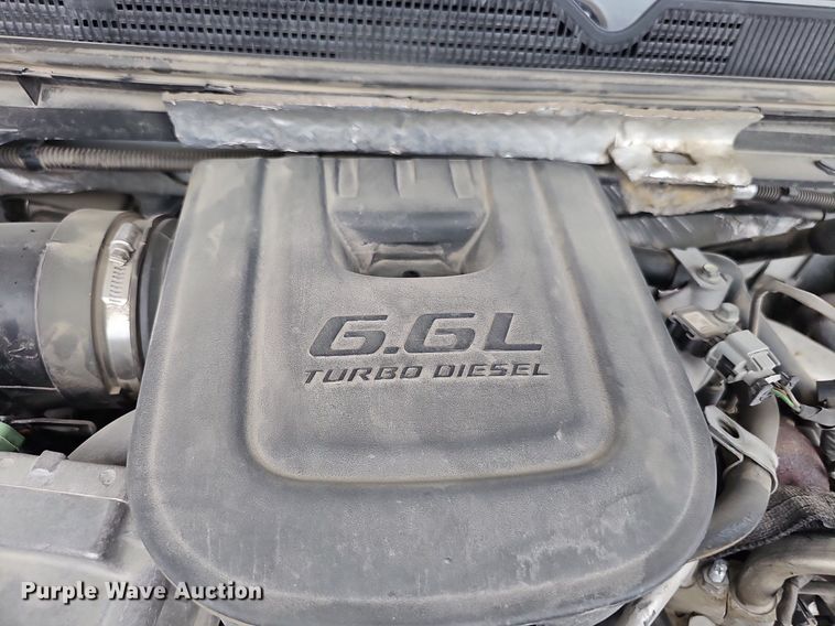 image for item DP1041 2015 GMC  Sierra 3500 Double Cab flatbed pickup truck